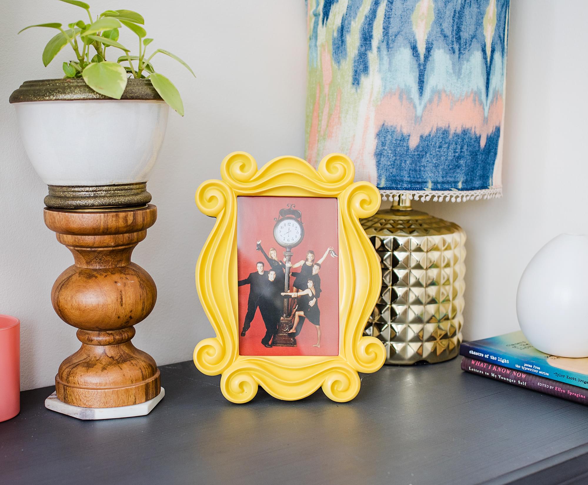 Friends-Inspired Yellow Door Polyresin Photo Frame with Stand - 10 x 7.5 Inches