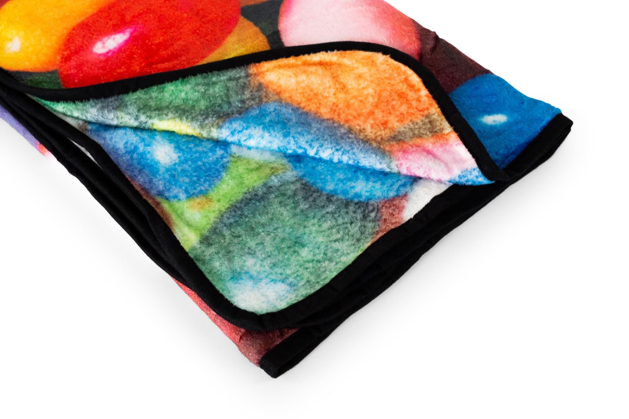 Delightful Jelly Bean Fleece Throw - Your Cozy Companion