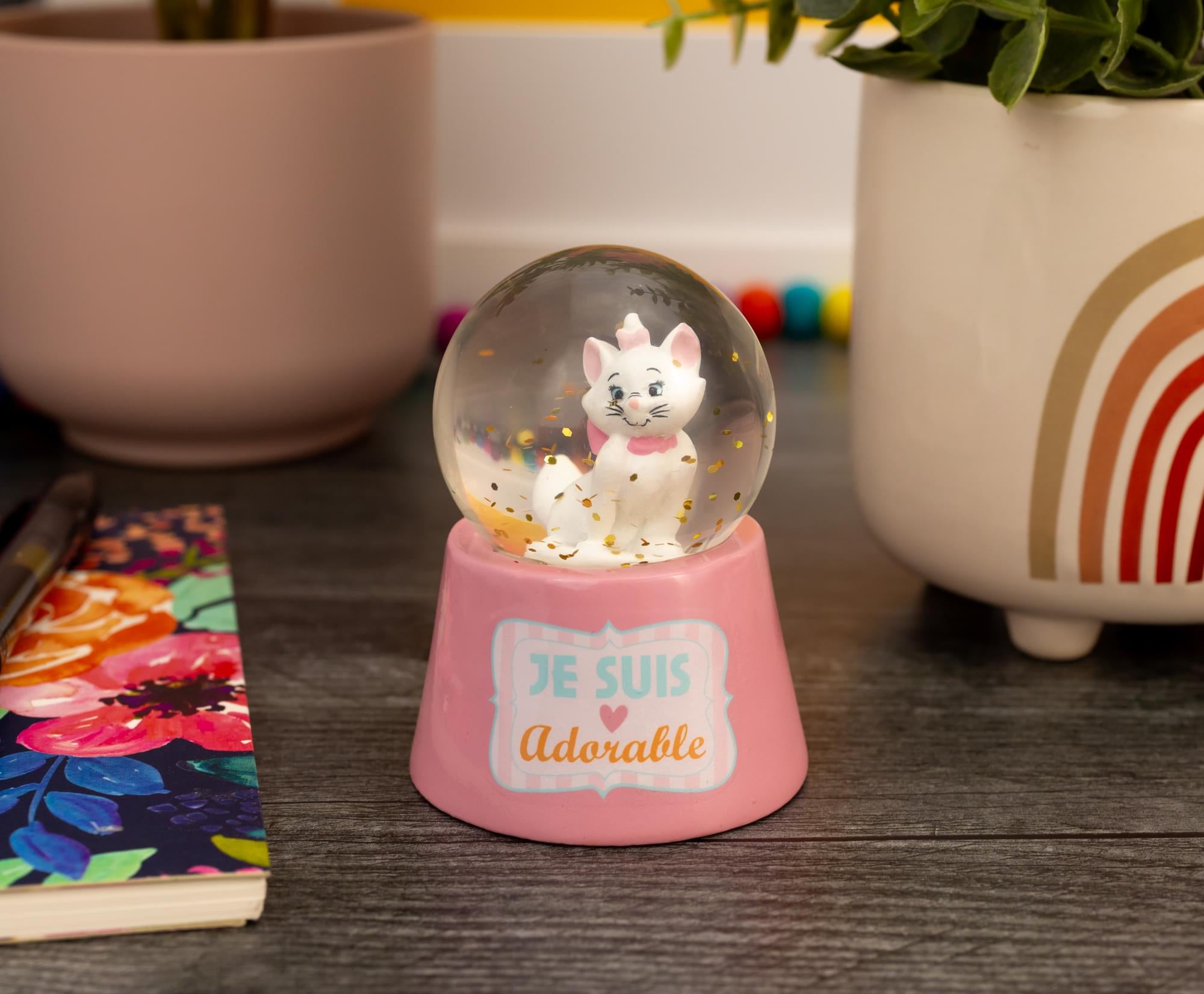 Enchanting Disney The Aristocats Marie 3-Inch Mini Snow Globe