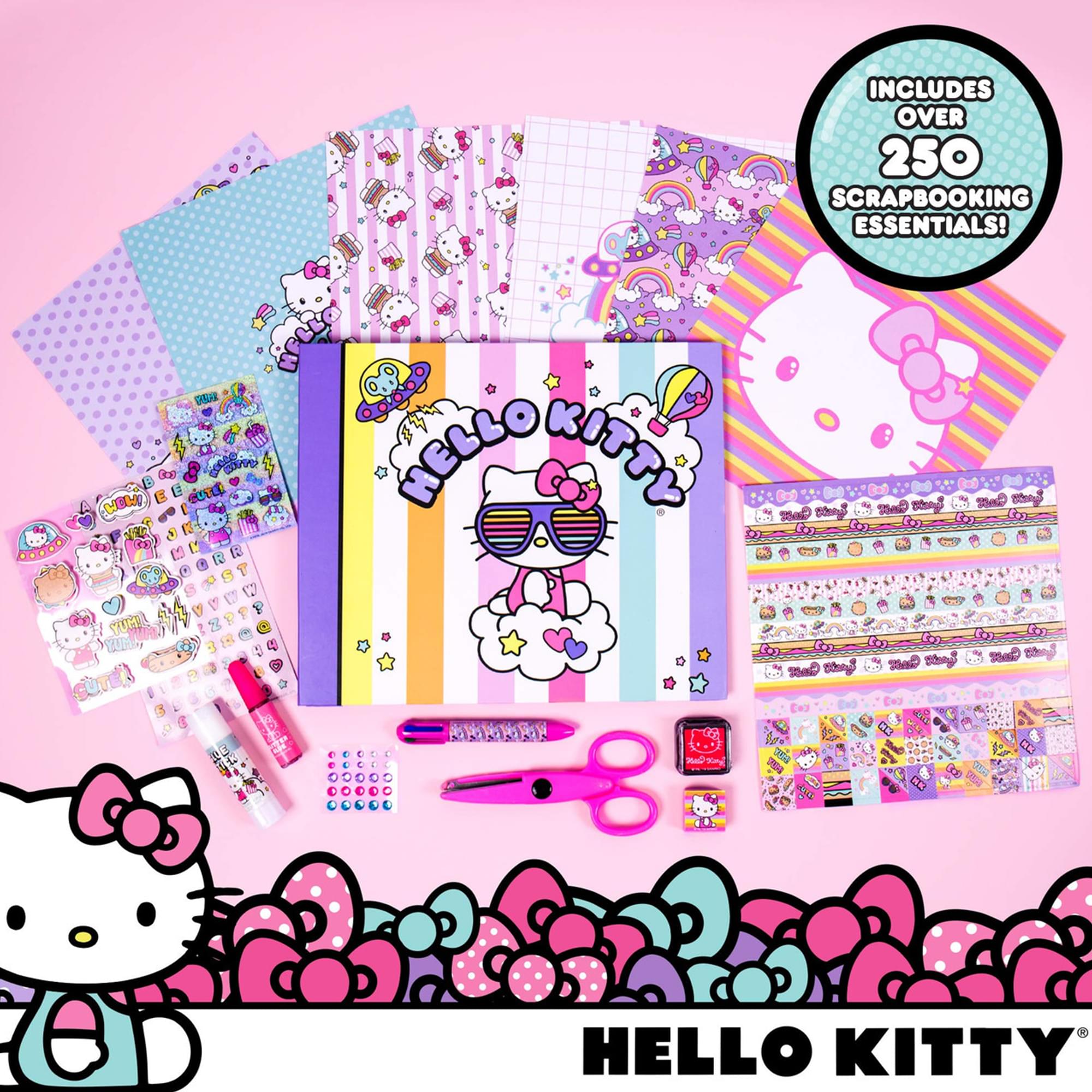 Sanrio Hello Kitty & Friends Customizable Scrapbook: Over 250 Essentials