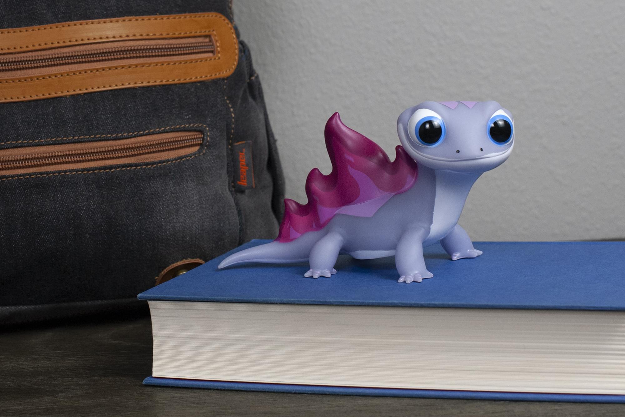 Frozen 2 Color-Changing 6-Inch Bruni Salamander Mood Lights - Set of 2: Light Up Your Memories!