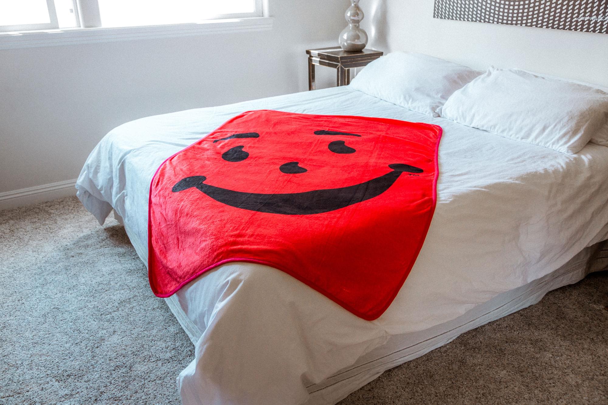 Kool-Aid Man Super Soft Fleece Throw Blanket - 45 x 60 Inches