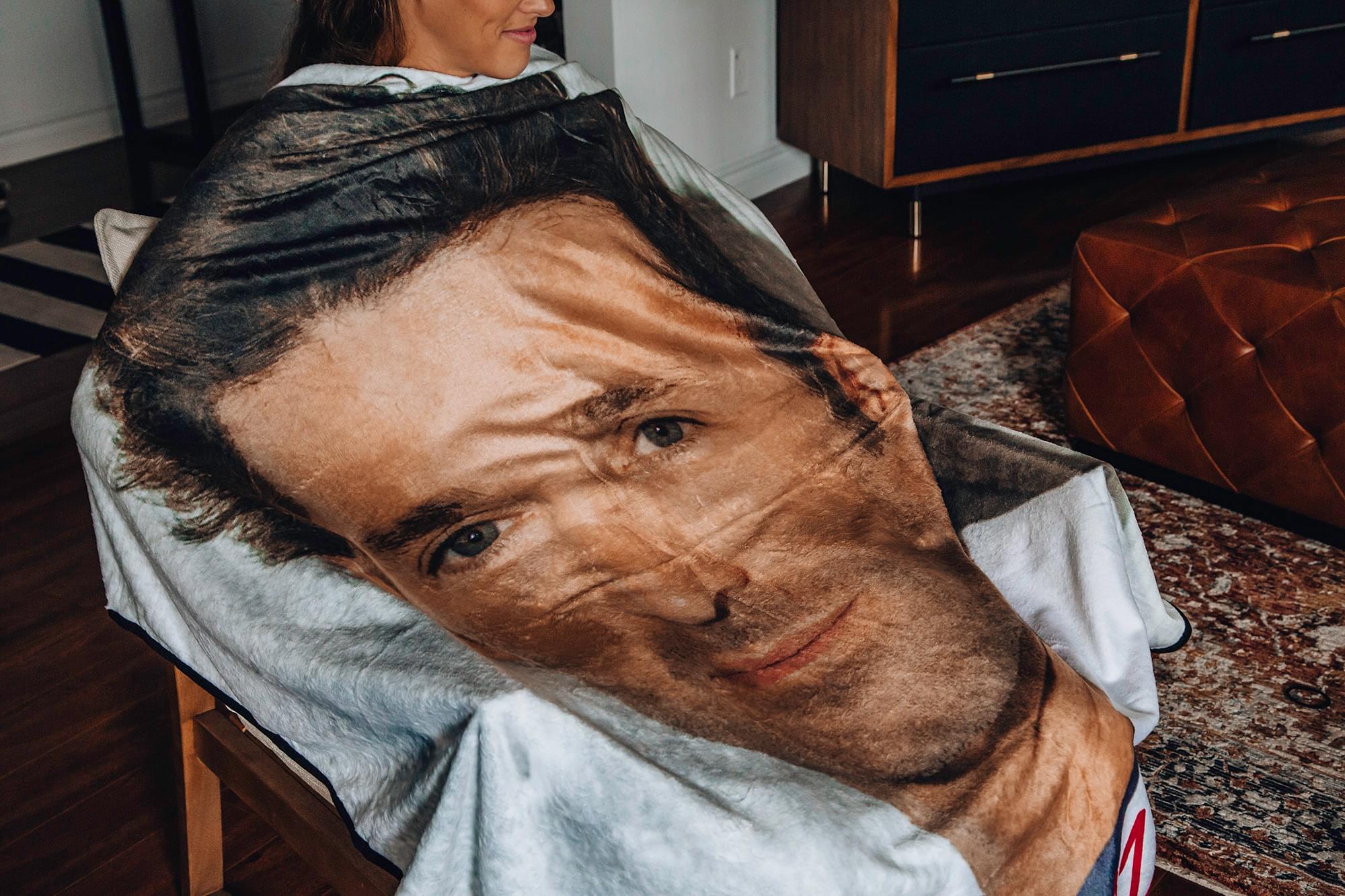 Grey's Anatomy Derek Shepherd (McDreamy) Ultra-Soft Cozy Throw Blanket - 45 x 60 Inches
