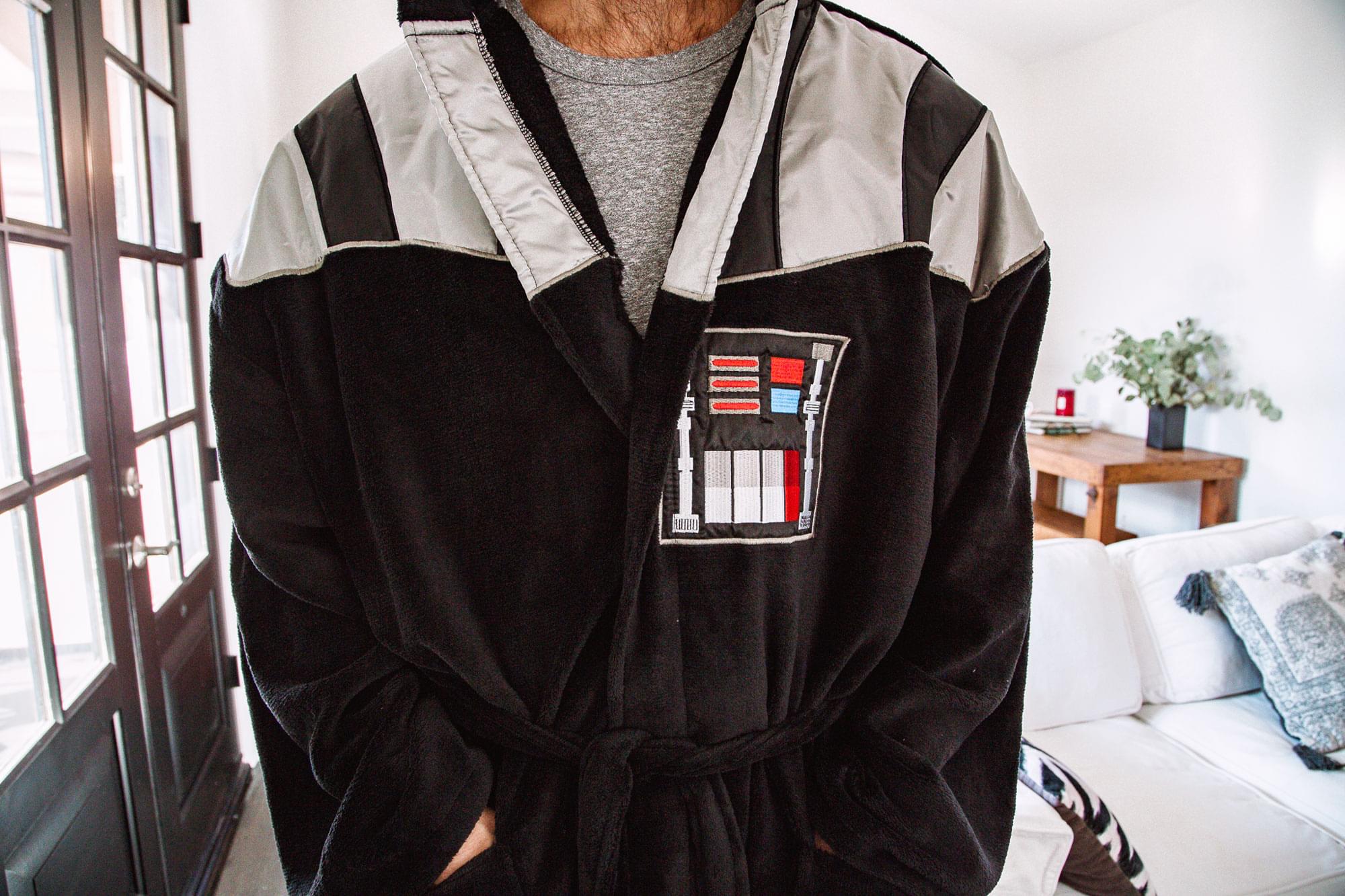 Epic Star Wars Darth Vader Hooded Bathrobe for Adults - XXL (Big & Tall)