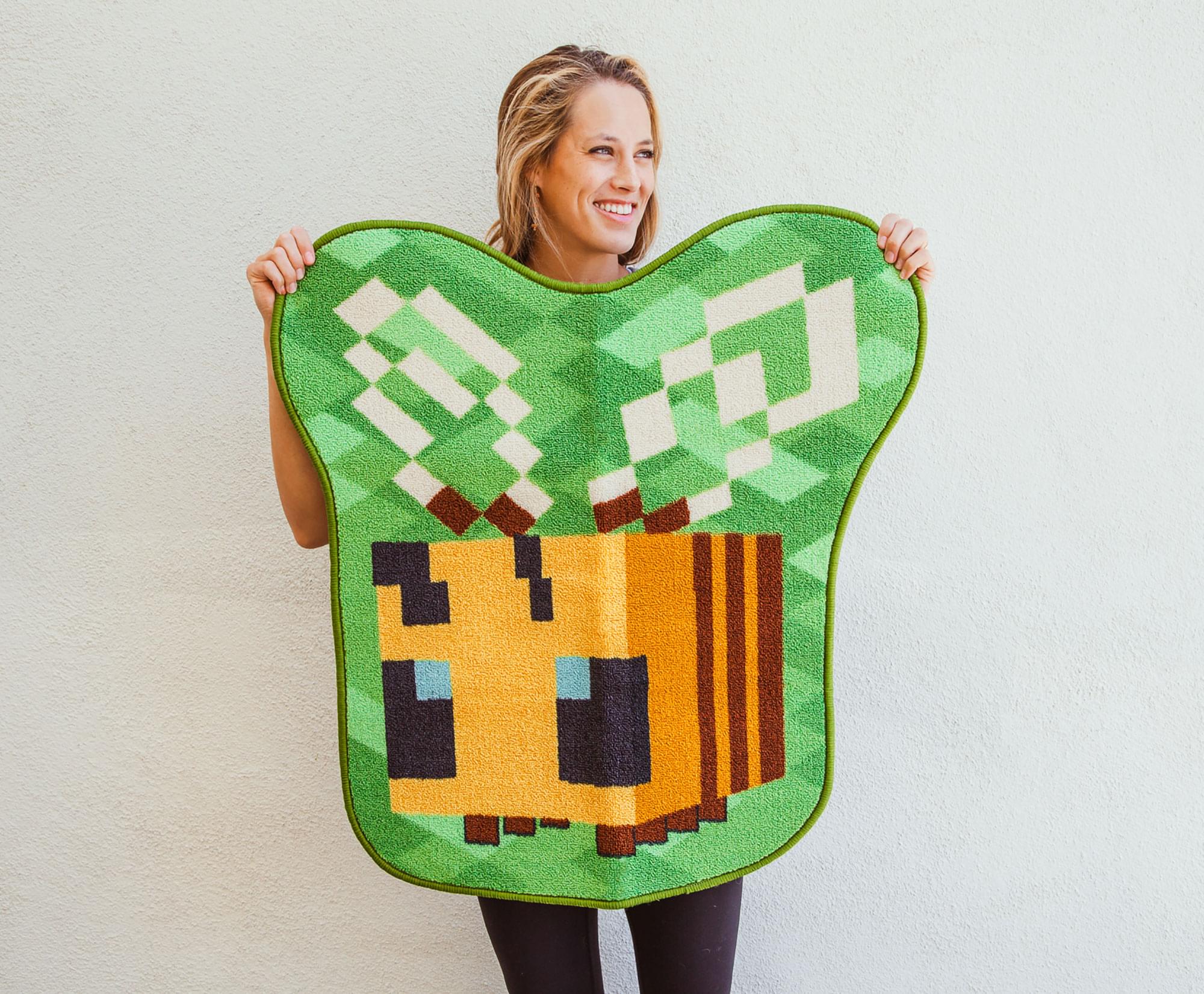 Bee-tastic Minecraft Accent Rug - 31 x 29 Inches