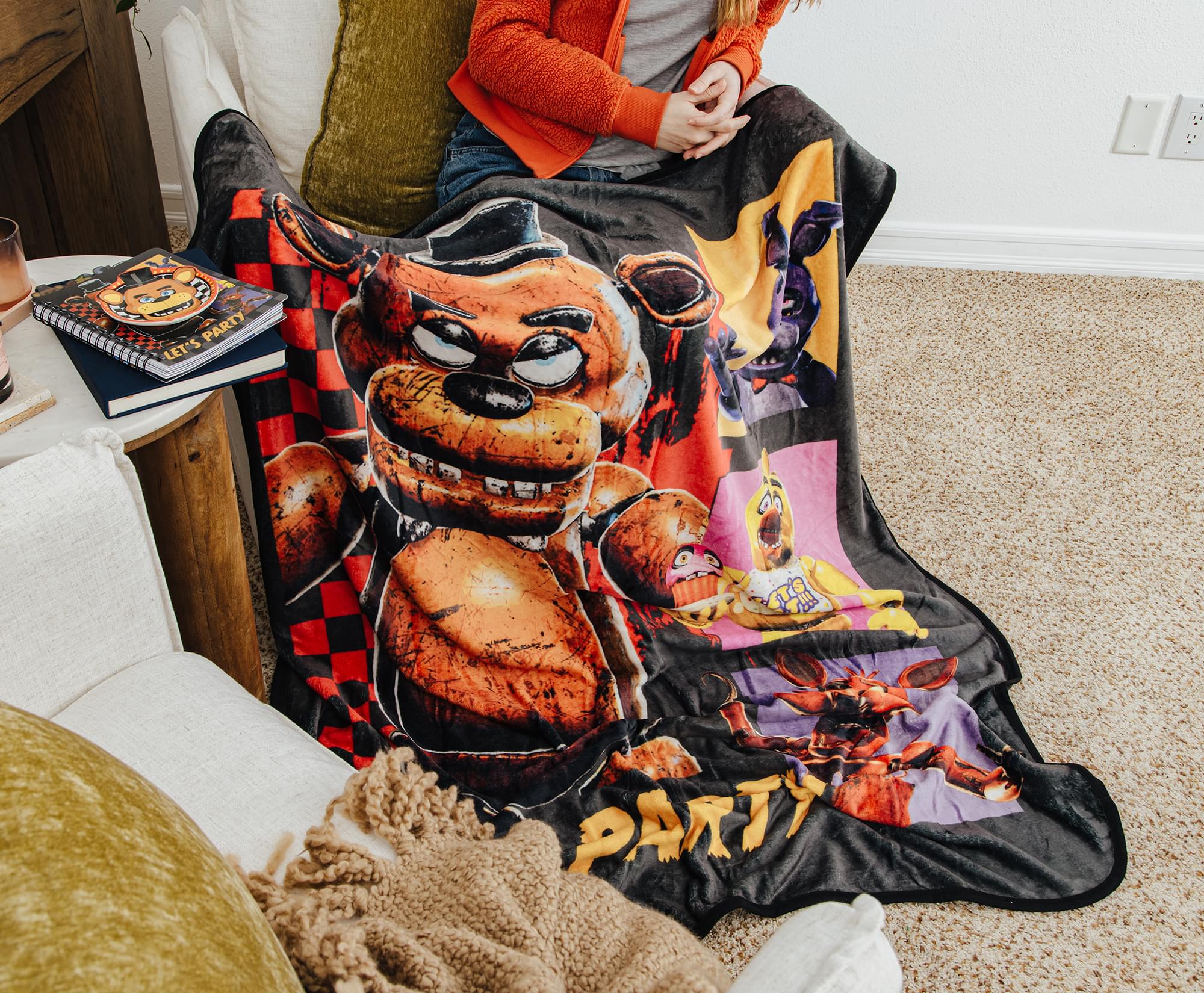 Five Nights At Freddy's Party Time Throw Blanket - 45 x 60 Inches