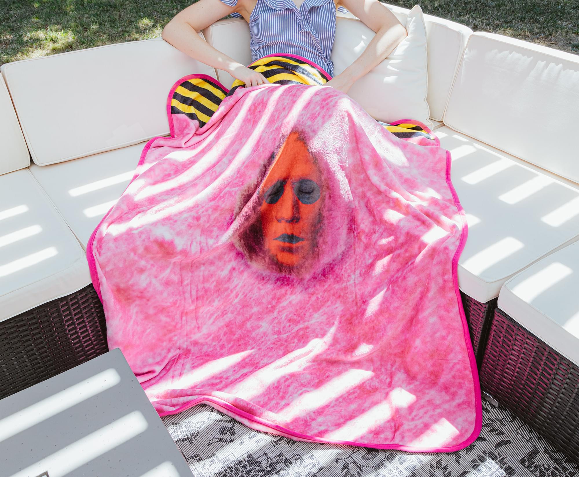 Killer Klowns From Outer Space Cotton Candy Cocoon Cozy Fleece Throw