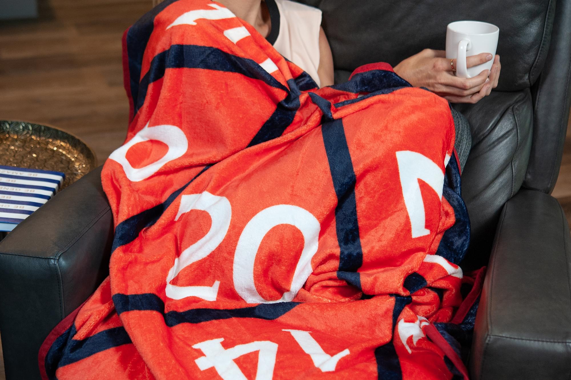 Epic D20 Fleece Throw Blanket for Dungeons And Dragons Fans | 52 x 48 Inches