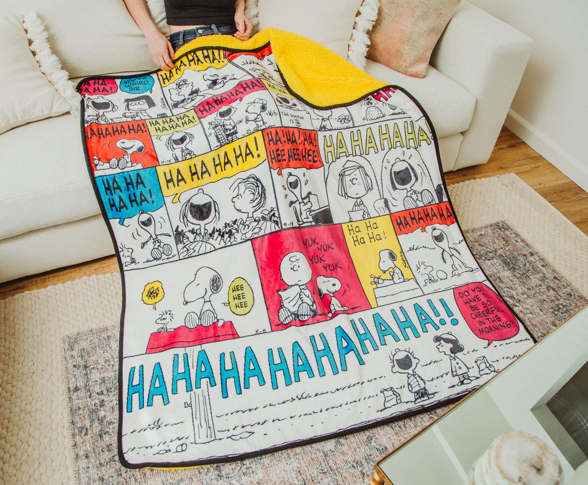 Peanuts Gang Sherpa Throw Blanket - 50 x 60 Inches of Comic Fun
