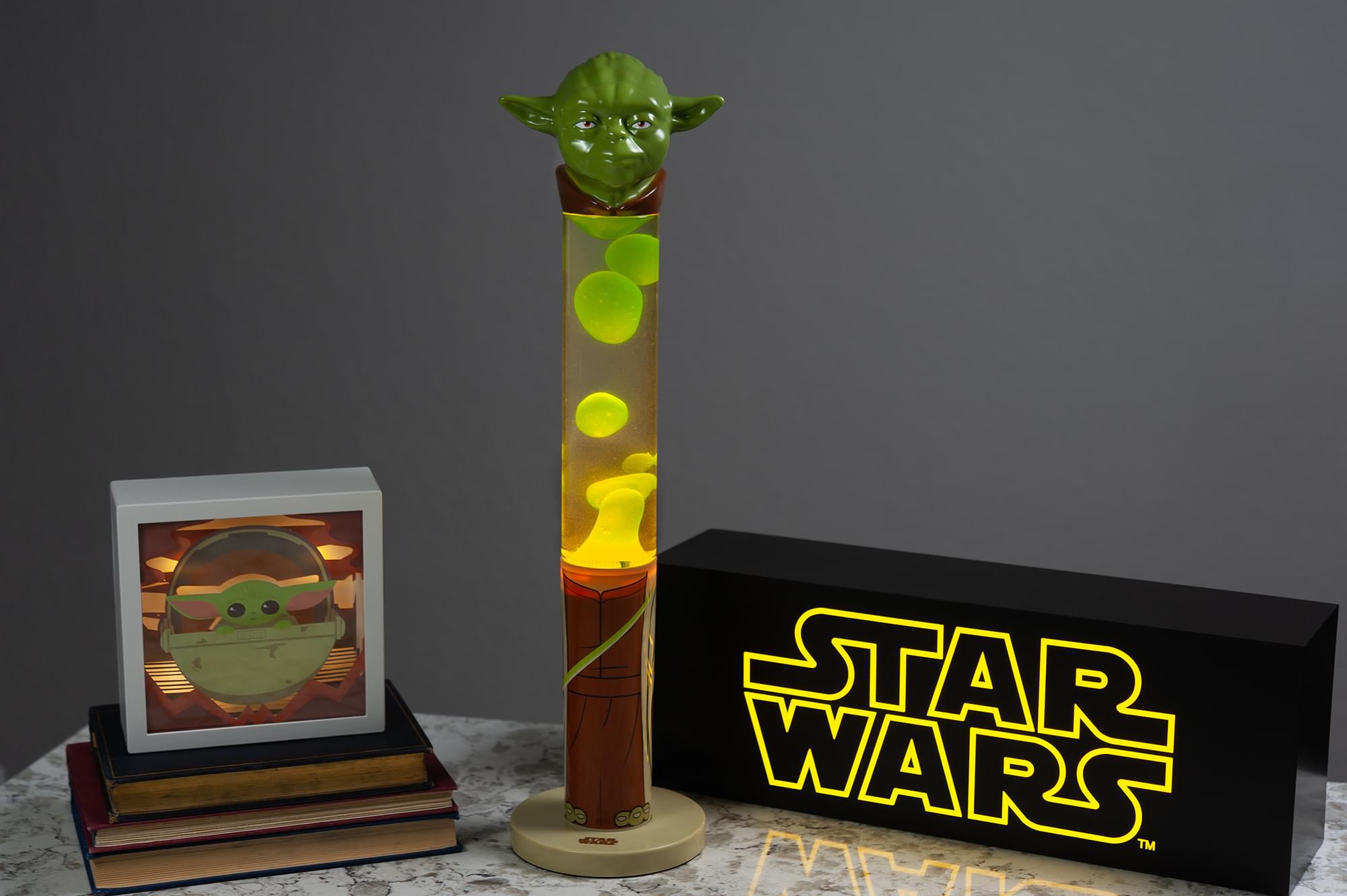 18-Inch Star Wars Jedi Master Yoda 3D Top Motion Mood Light