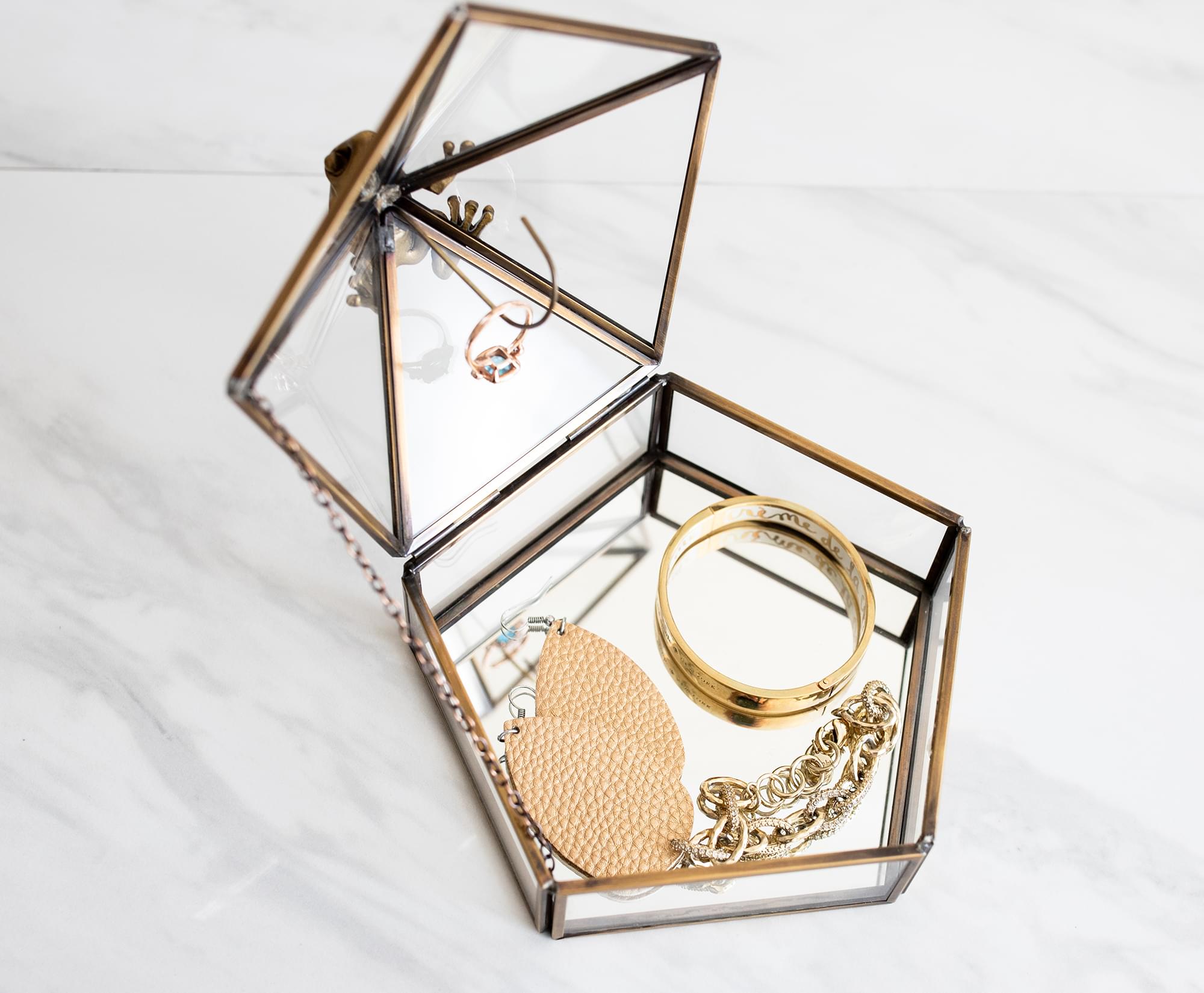 Harry Potter Gold Chocolate Frog Jewelry Organizer