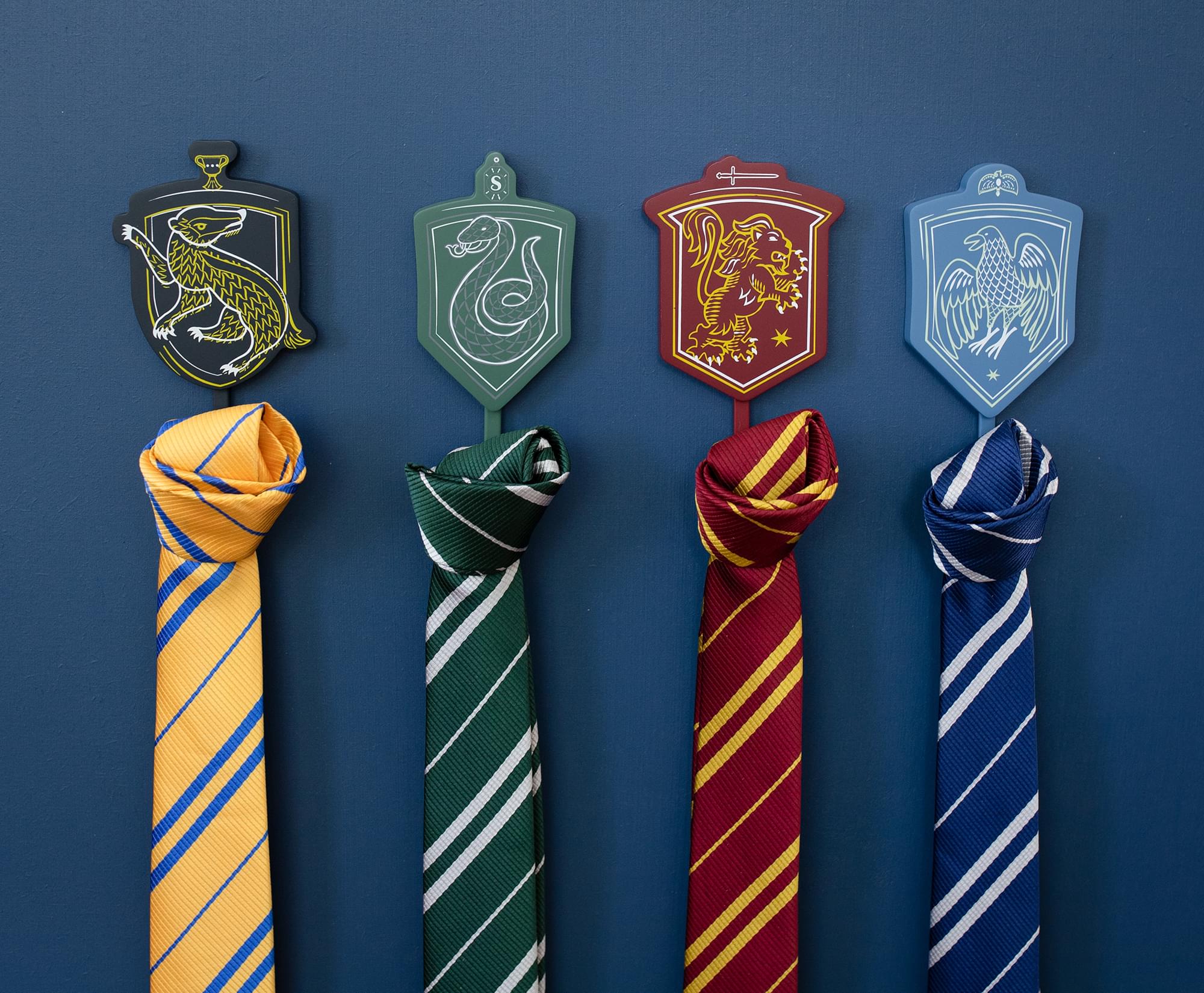 Enchanting Harry Potter Hogwarts Houses Wall Hooks Storage Rack - Set of 4