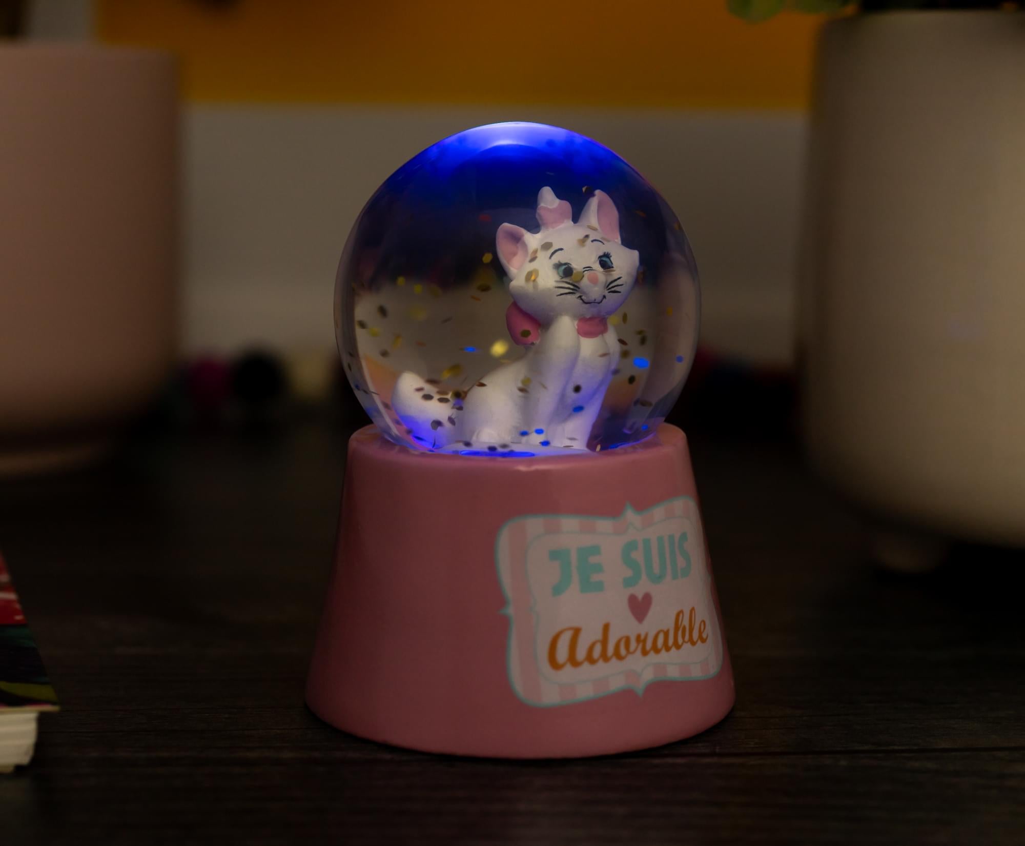 Enchanting Disney The Aristocats Marie 3-Inch Mini Snow Globe