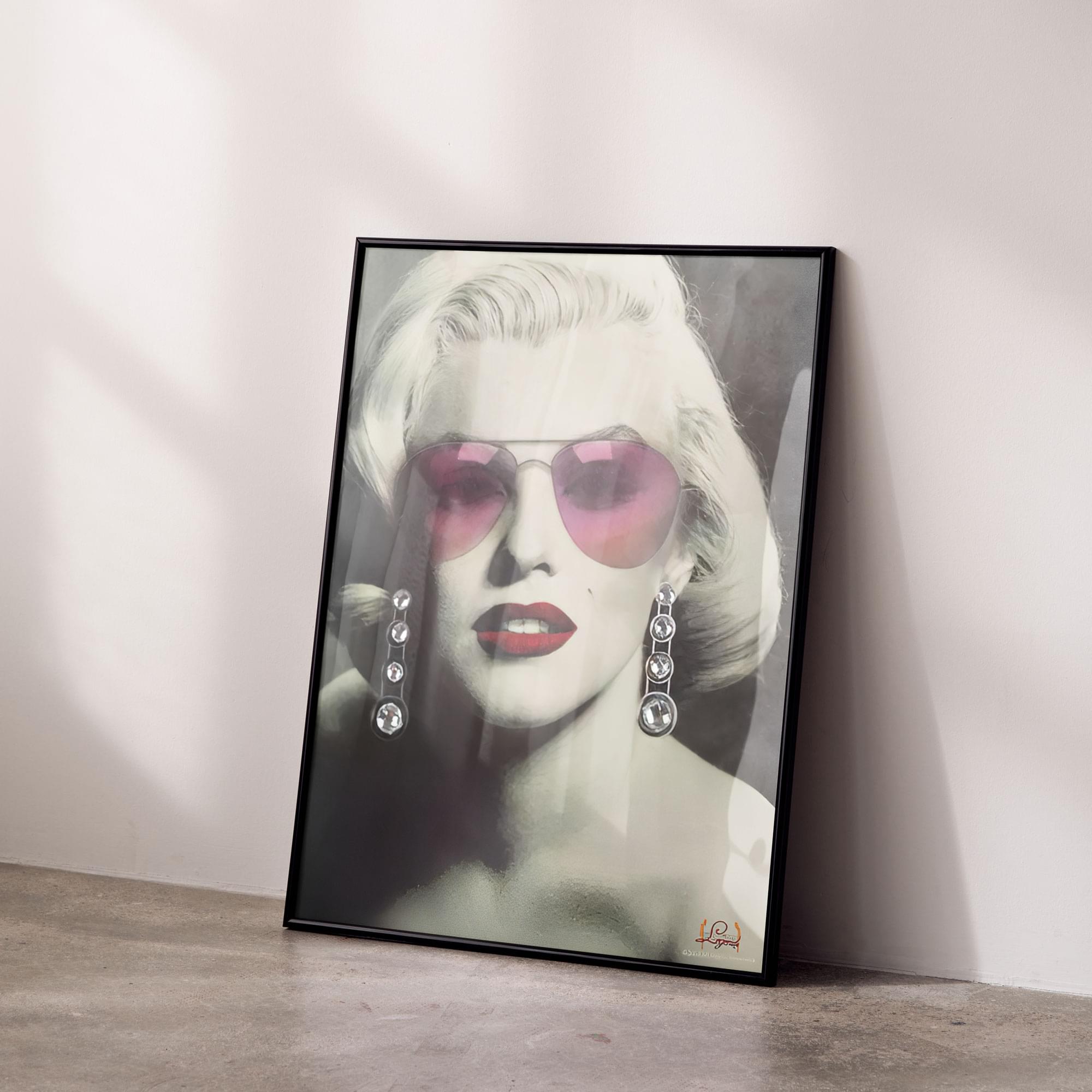 Sparkling Marilyn Monroe Sunglasses LED Canvas Wall Art