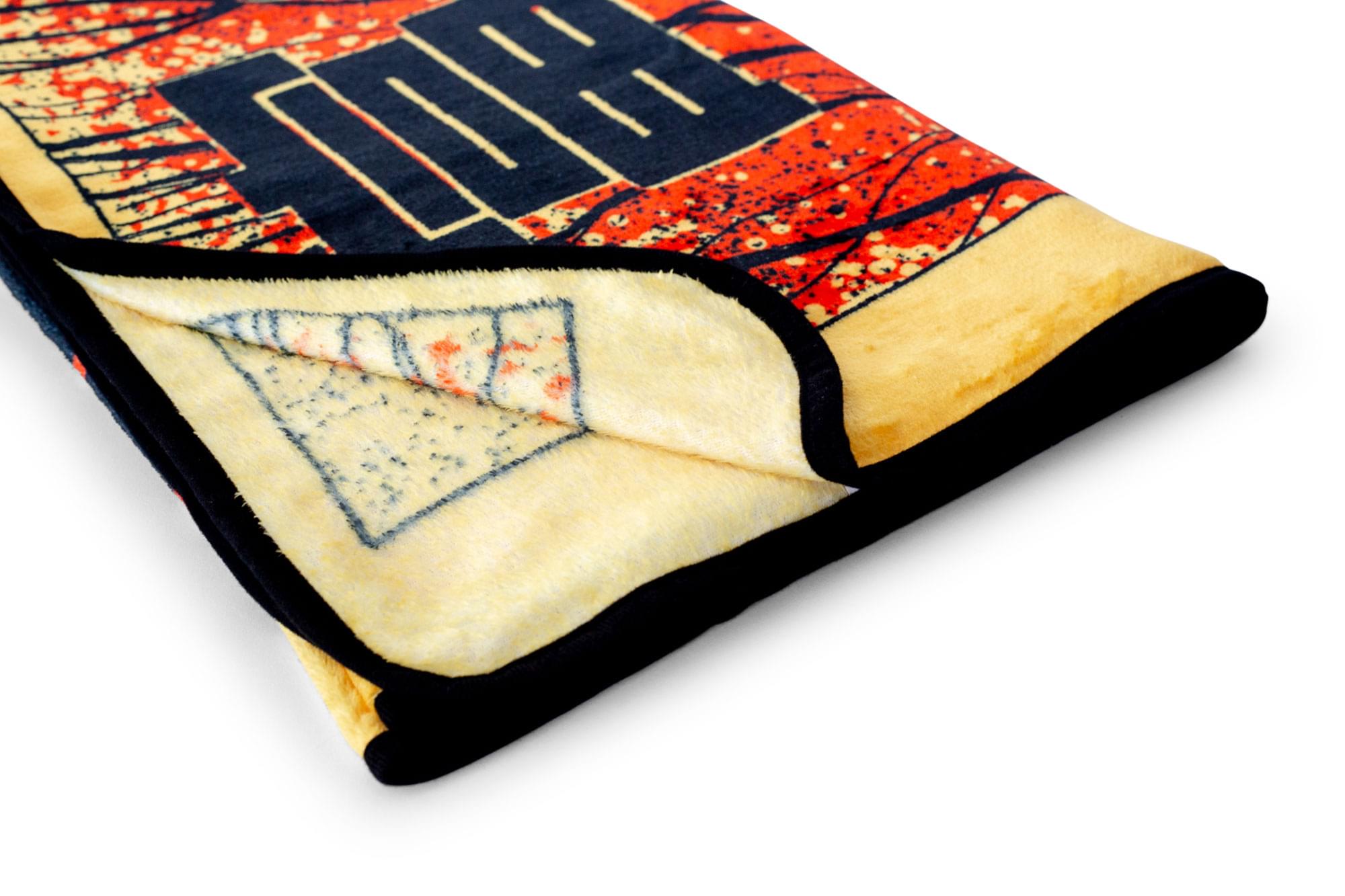 Creepy Cozy: Junji Ito-Inspired Fleece Throw Blanket