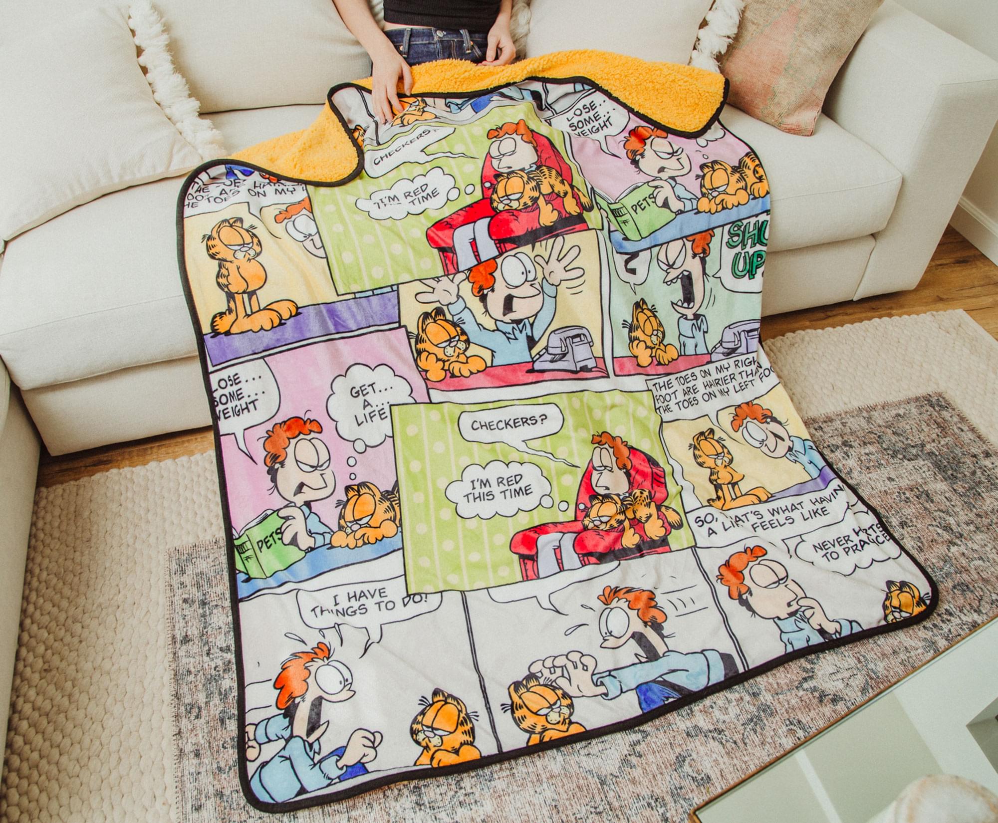 Cozy Garfield & Jon Comic Strip Sherpa Throw Blanket - 50x60 Inches