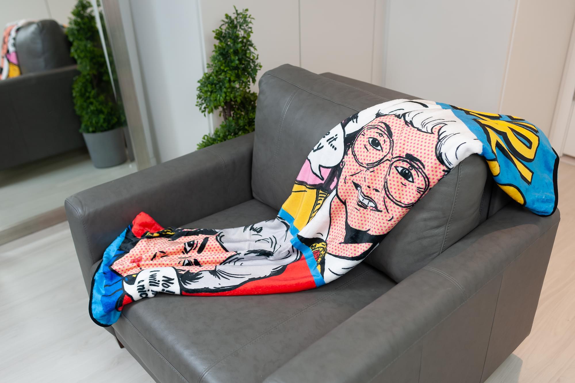 Golden Girls Pop-Art Cozy Throw Blanket - 60 x 45 Inches