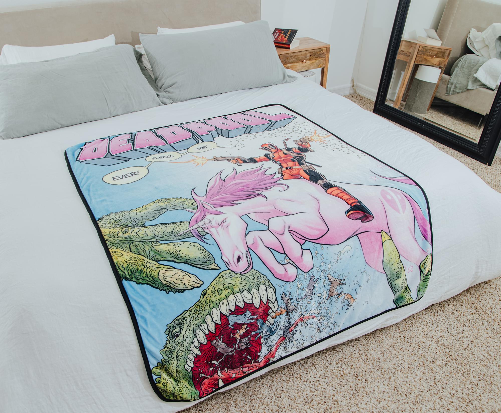 Deadpool Marvel Comics Best Fleece Ever Raschel Throw Blanket - 50 x 60 Inches