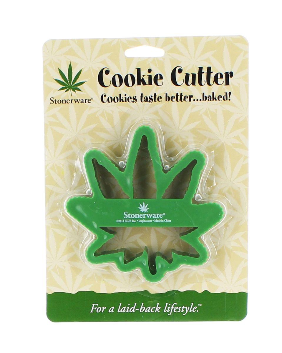 Pot Leaf Shaped Cookie Cutter - A Cannabis Cuisine Essential