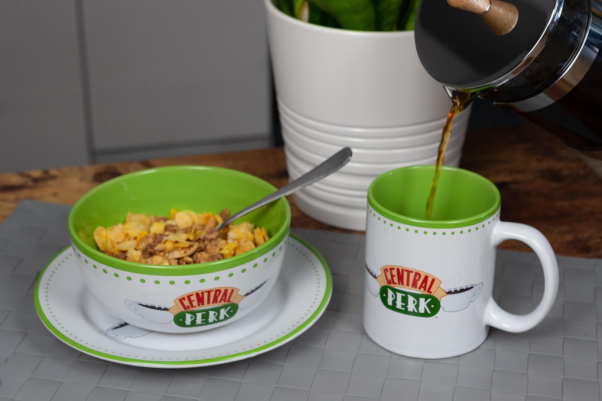 Friends Central Perk 3-Piece Dinner Set - Celebrate Your Favorite Series