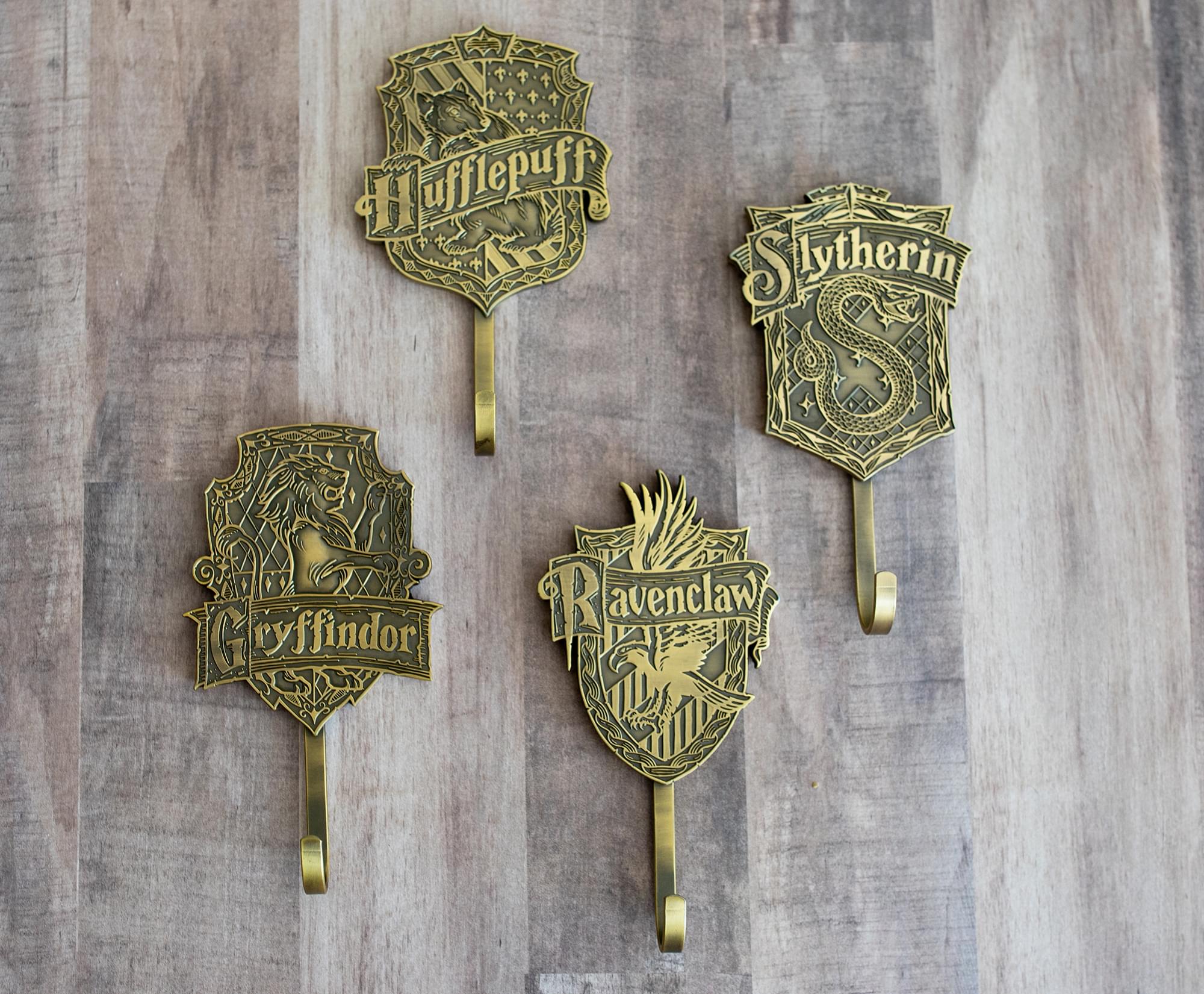 Enchanting Harry Potter Gold Hogwarts Houses Wall Hooks Storage Rack - Set of 4