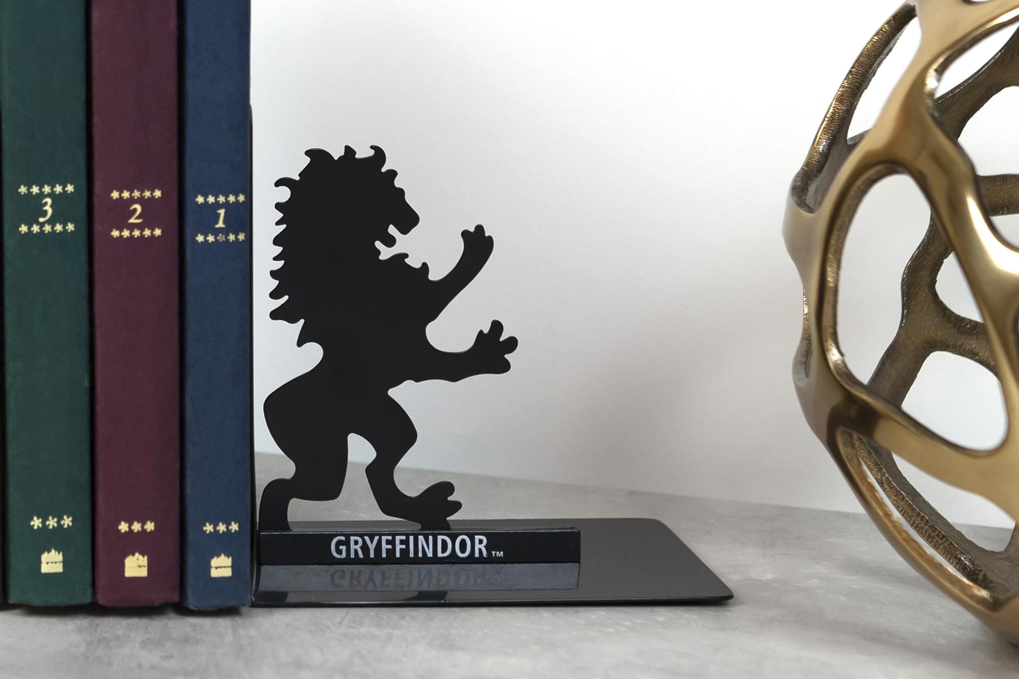 Enchanting Harry Potter Gryffindor Metal Bookends