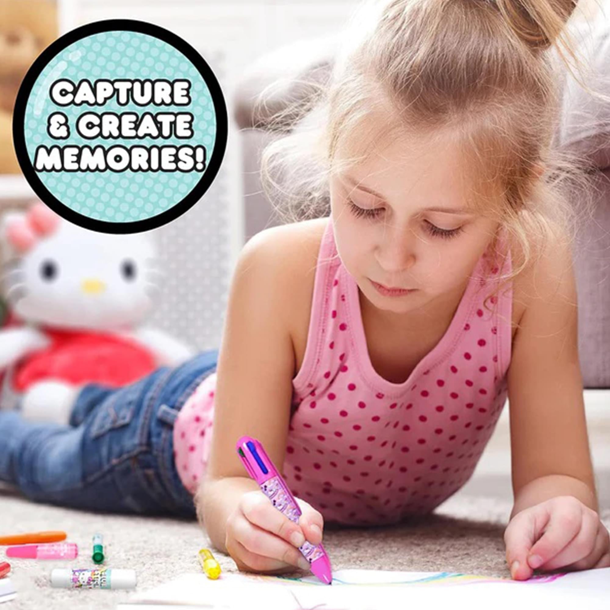 Sanrio Hello Kitty & Friends Customizable Scrapbook: Over 250 Essentials