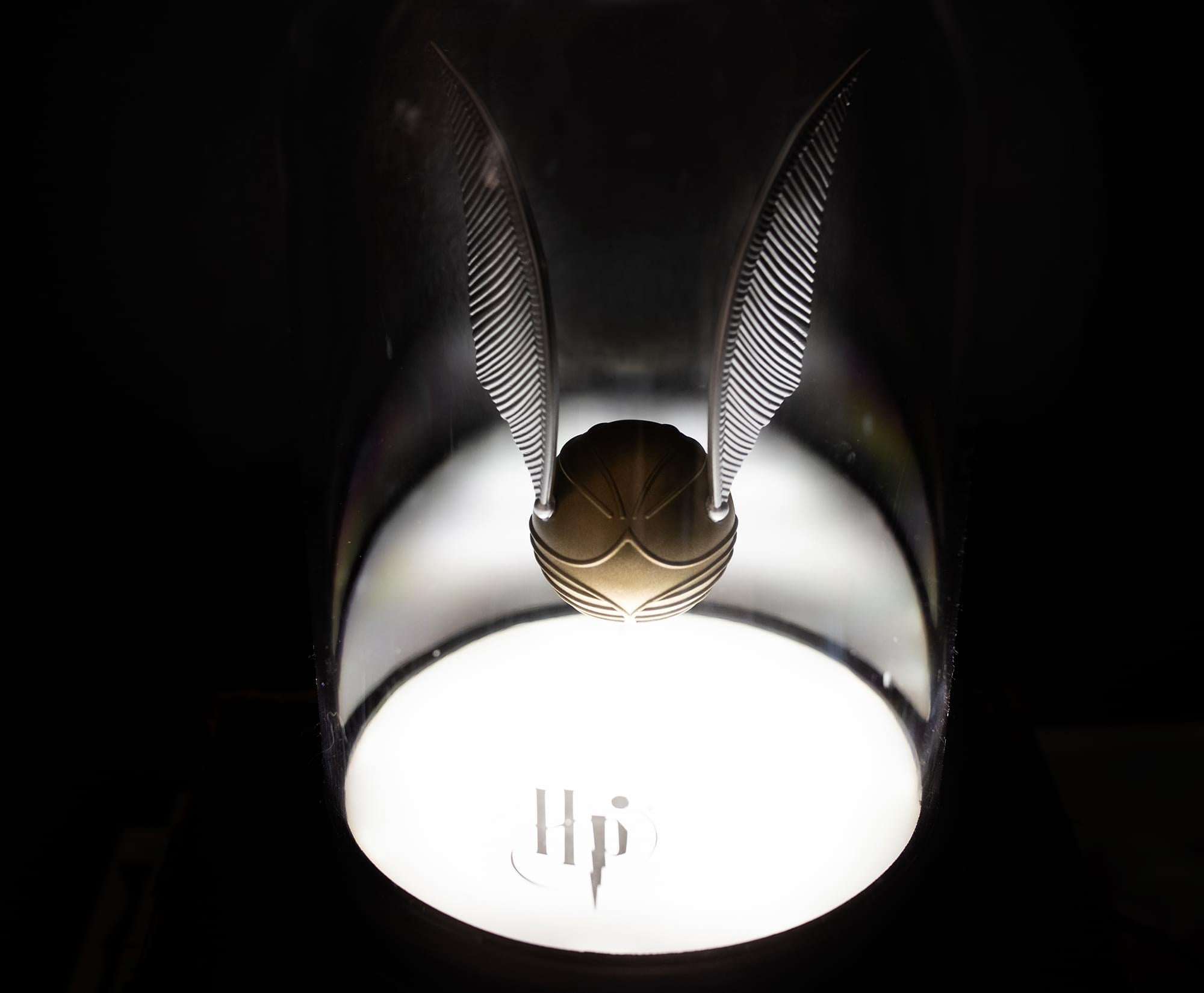 Enchanting Harry Potter Golden Snitch USB Table Lamp - 8 Inches Tall