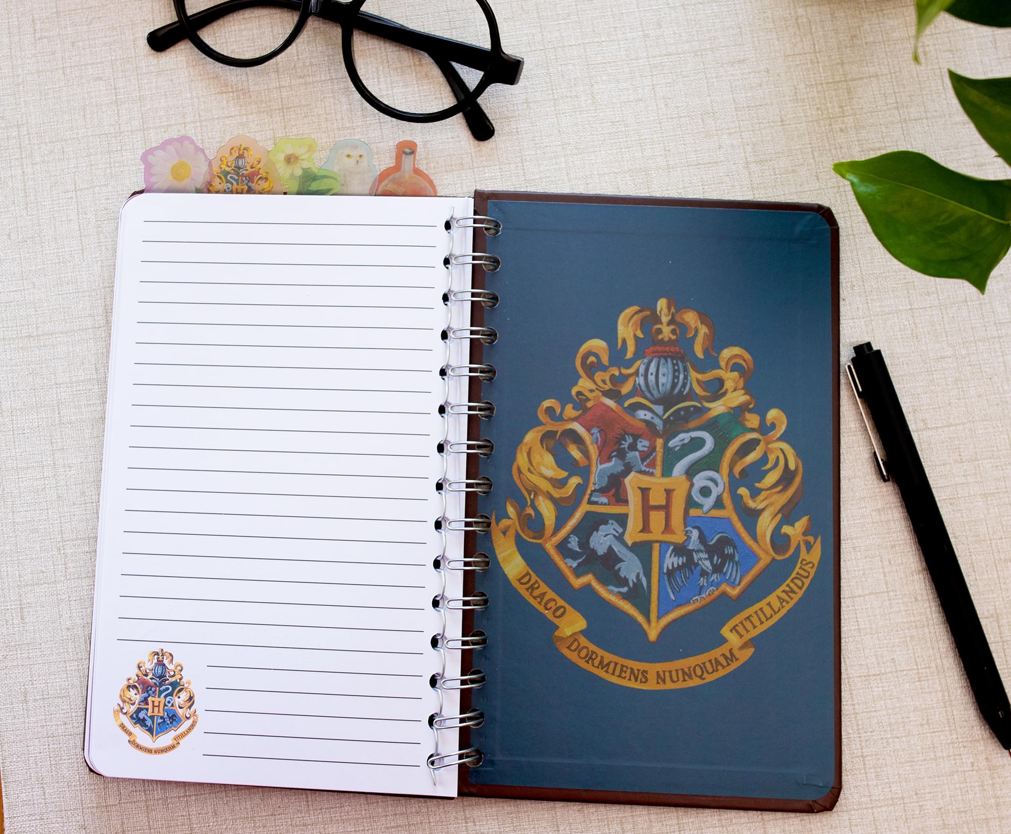 Harry Potter Hogwarts 75 - Page 8 x 5 Inches Spiral Notebook