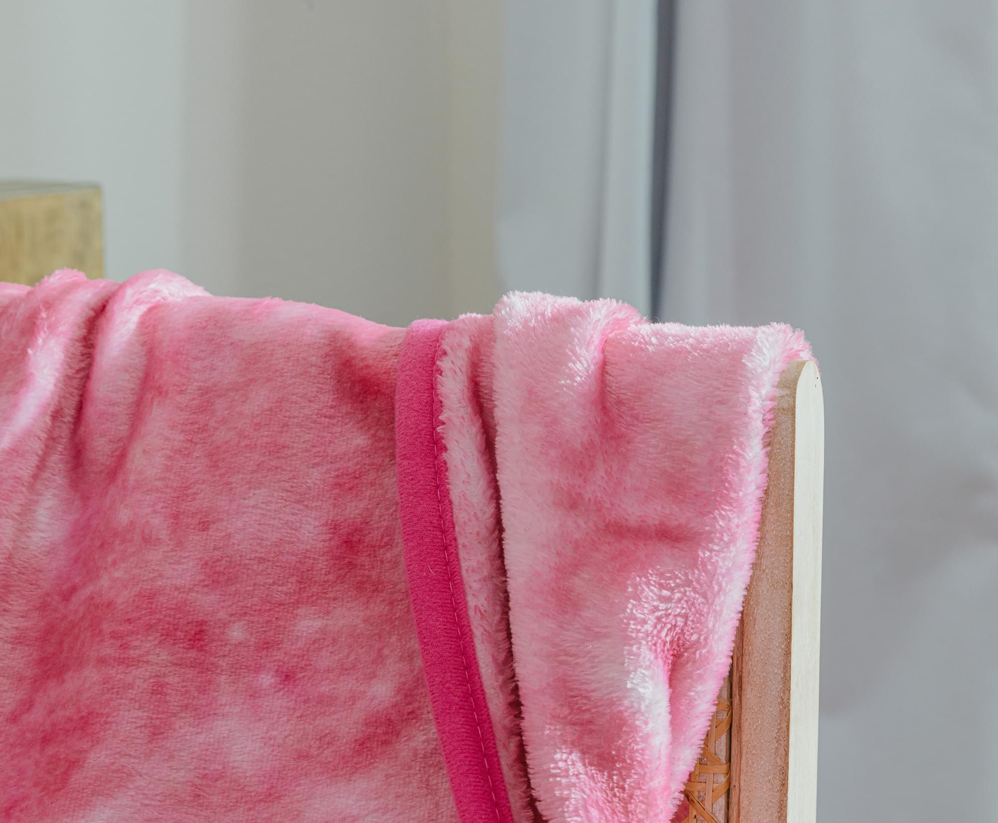 Killer Klowns From Outer Space Cotton Candy Cocoon Cozy Fleece Throw