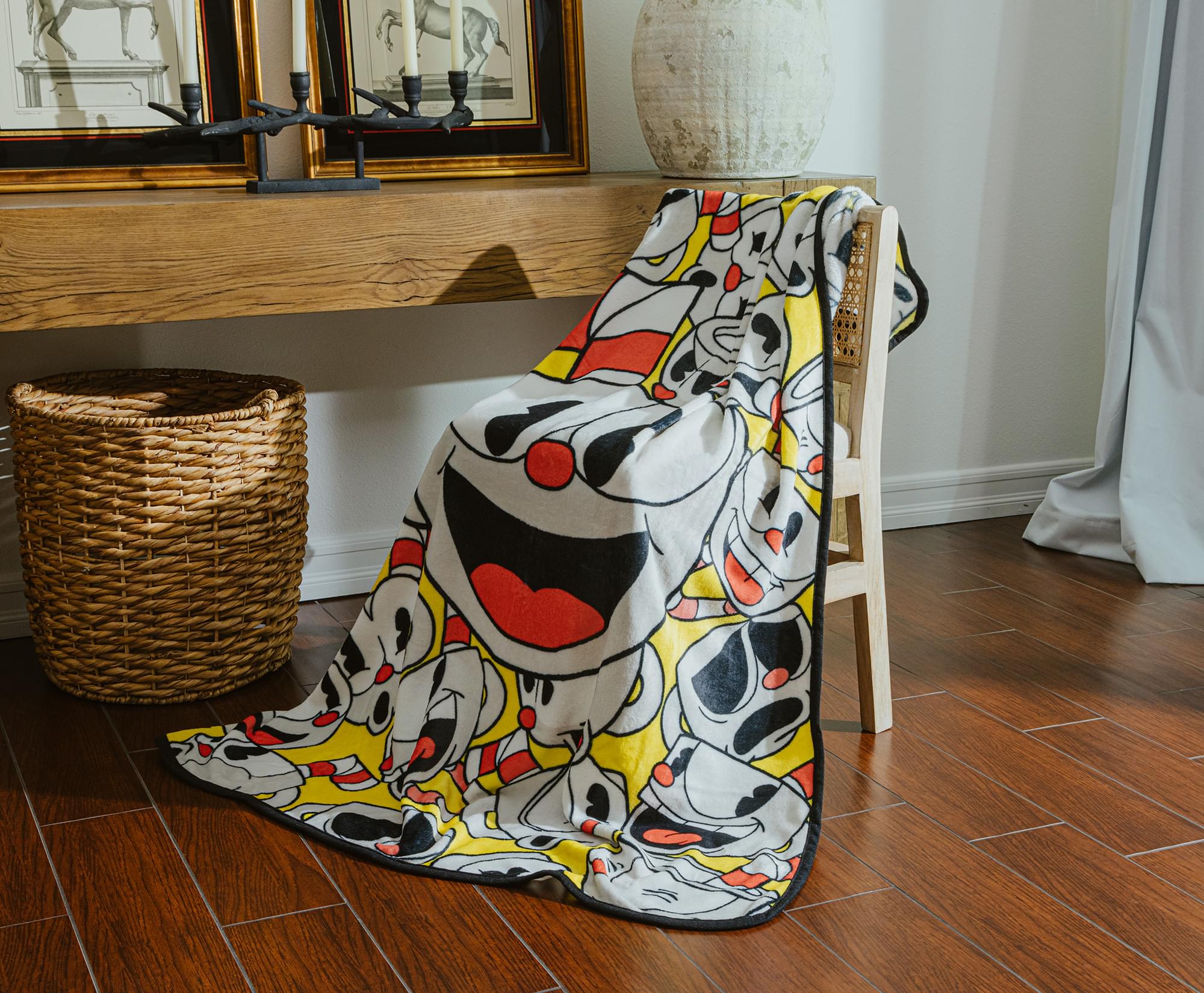 Cuphead Expressions Fleece Throw - 45 x 60 Inches