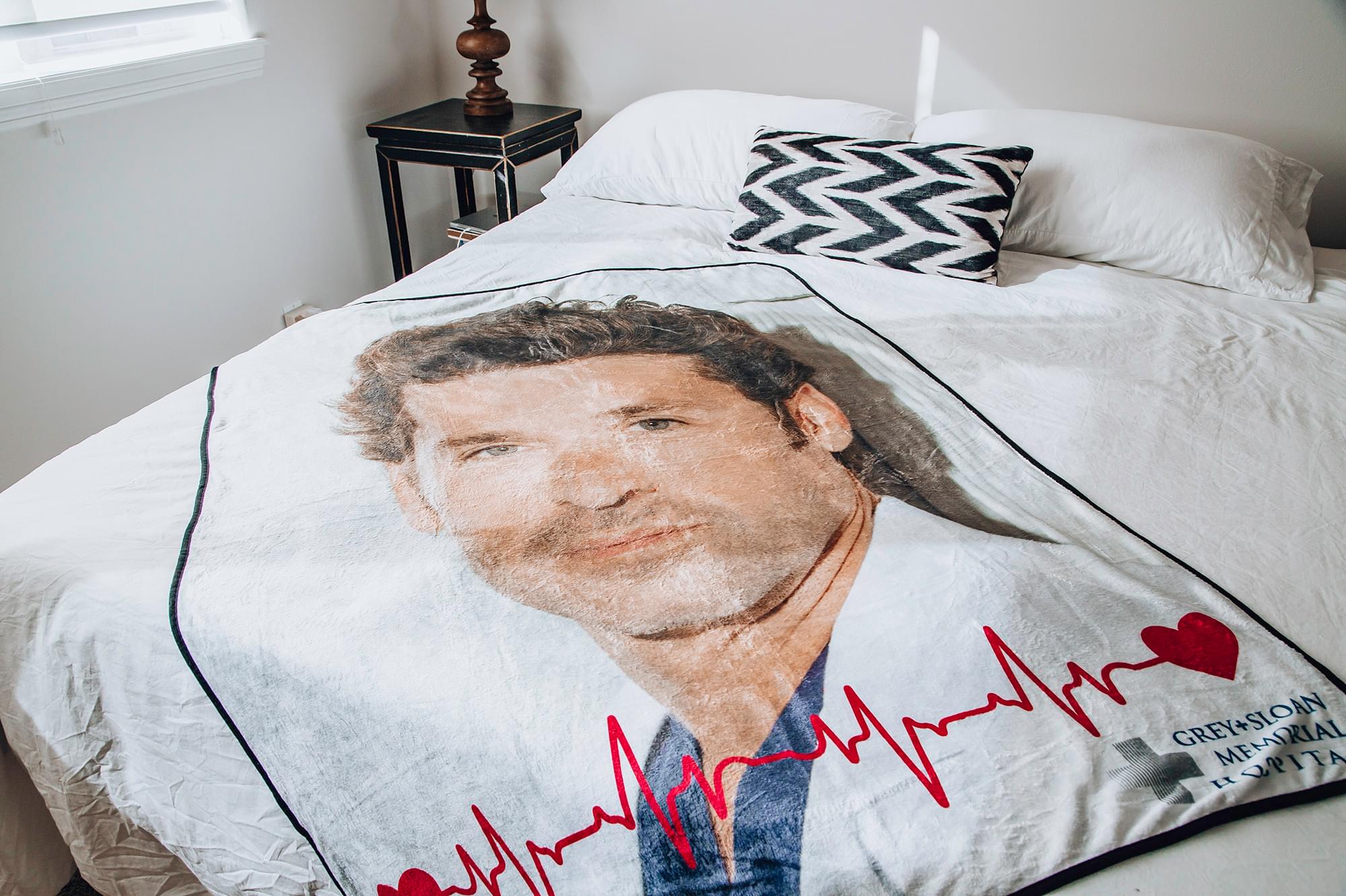 Grey's Anatomy Derek Shepherd (McDreamy) Ultra-Soft Cozy Throw Blanket - 45 x 60 Inches