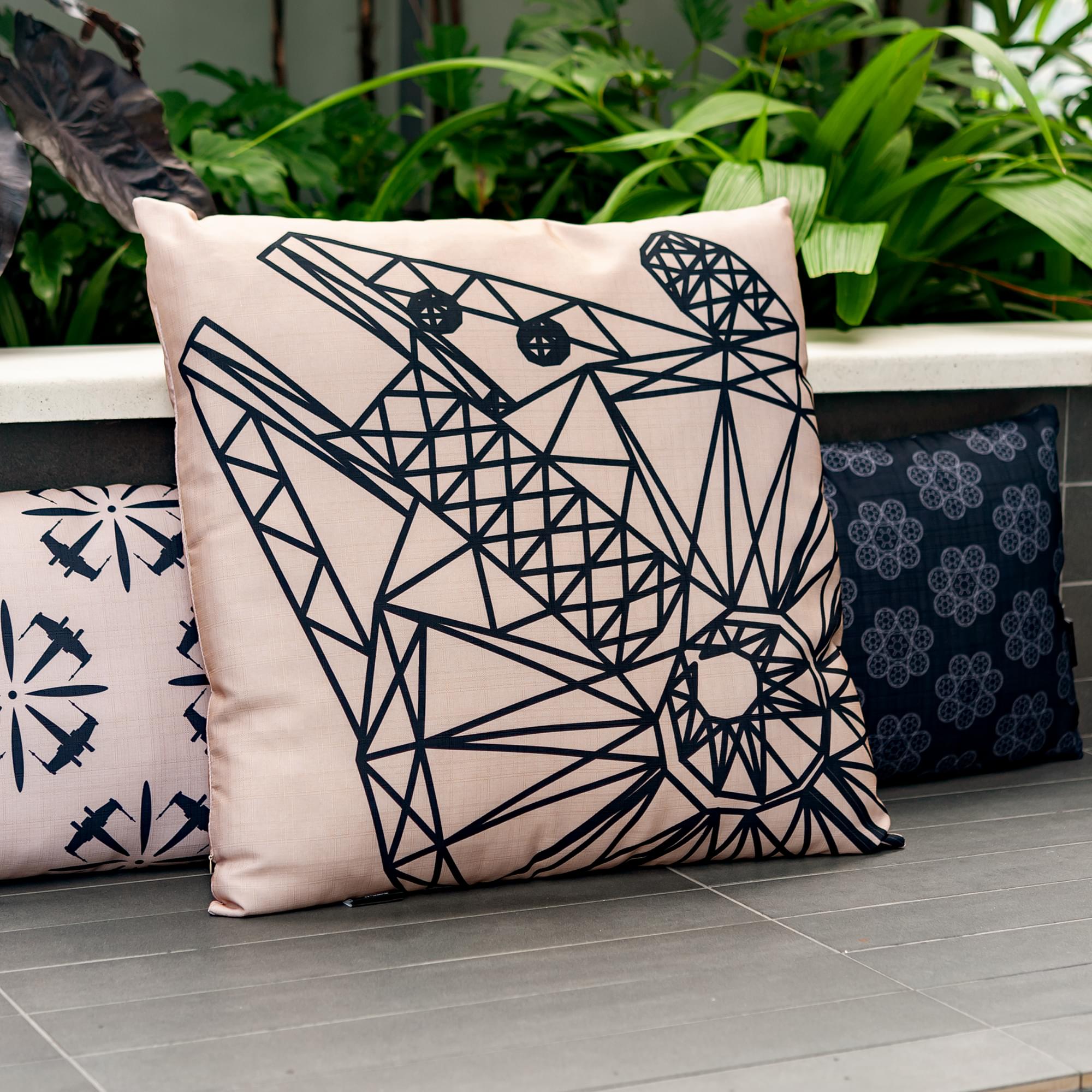 Star Wars Millennium Falcon 25x25 Large Throw Pillow